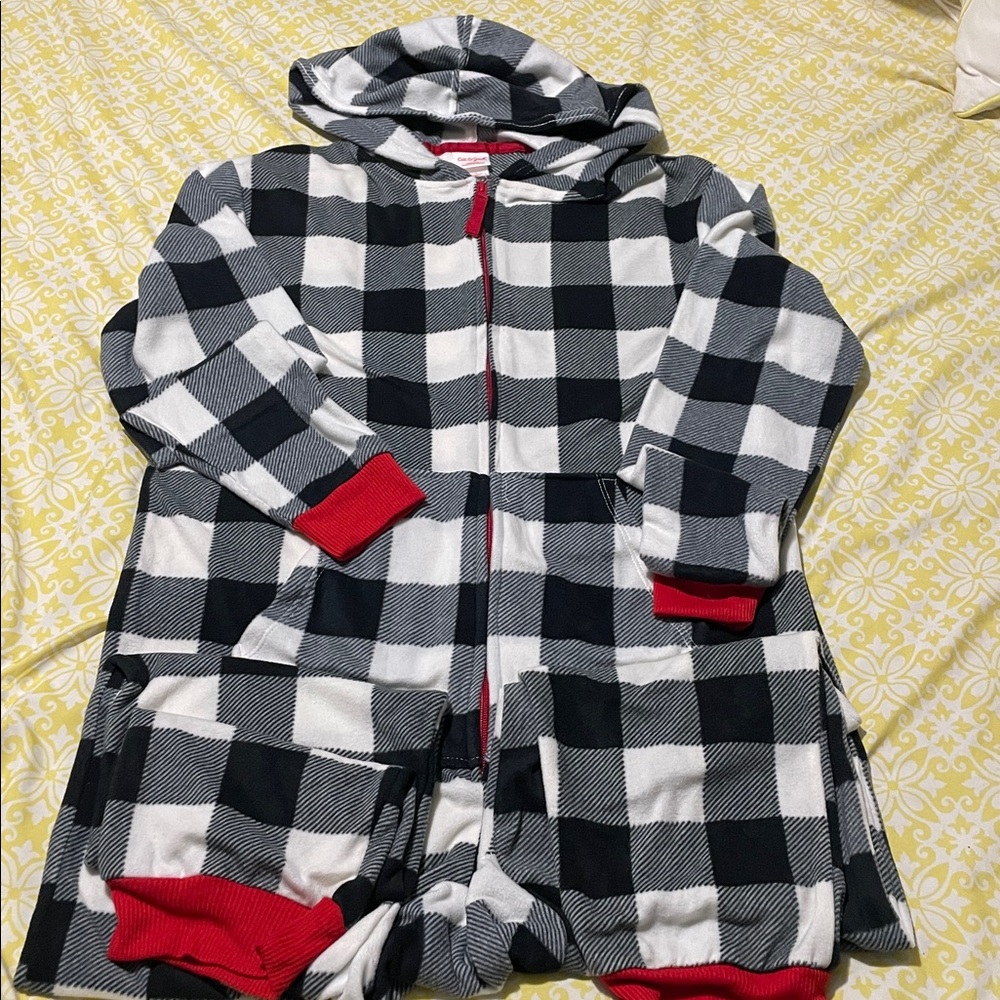 Cat & Jack Black White & Red Plaid XL Soft Long Pajamas! Hooded, Zipper front